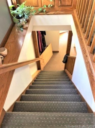 170 Stevenstown Rd, Deep River CT 06417-1508 exterior