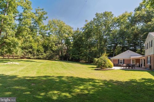 2195 Terwood Rd, Huntingdon Valley PA 19006-5509 exterior