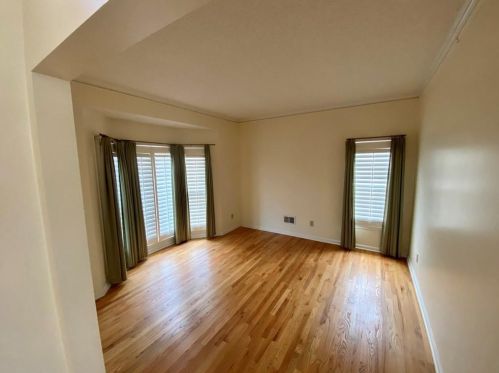 805 Lynn Cir, Atlanta, GA 30311-2354