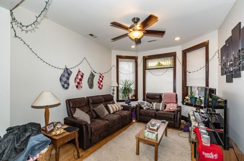 2723 Kimball Ave, Chicago IL 60647-1222 exterior