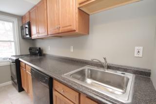 2053 9th St, Philadelphia PA  19122-1305 exterior