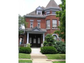 3209 Shenandoah Ave, Saint Louis MO  63104-1717 exterior