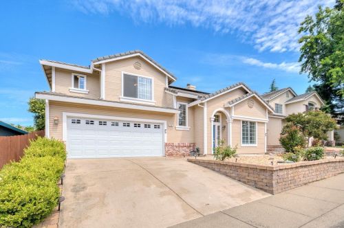 140 Rockbolt Cir, Folsom, CA 95630-3270