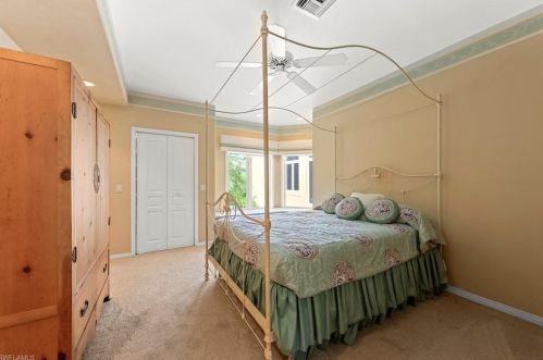 4277 Brynwood Dr, Naples FL 34119-8417 exterior