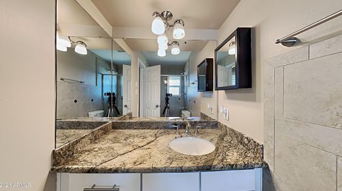 7819 17th Ave, Phoenix AZ  85021-7011 exterior