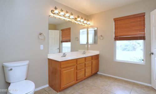 8517 Ramona Madera Ln, Tucson AZ  85747-5712 exterior