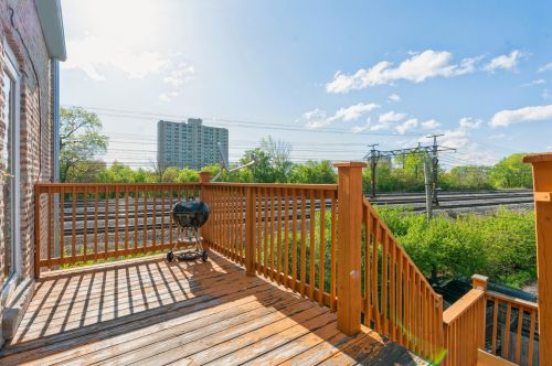 1419 62nd St, Chicago IL 60637-2905 exterior