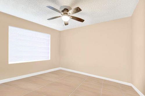 20570 Carousel Cir, Boca Raton FL  33434-3931 exterior