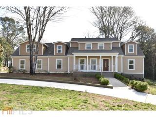 7525 Chaparral Dr, Atlanta GA  30350-4414 exterior