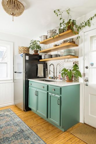 1082 Englewood Ave, Saint Paul MN 55104-1410 exterior