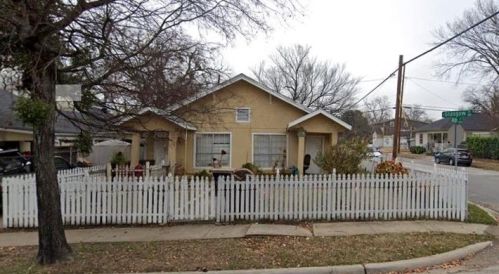 522 Glasgow Dr, Dallas TX 75223-1409 exterior
