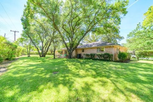 5165 Del Roy Dr, Dallas TX 75230-2924 exterior