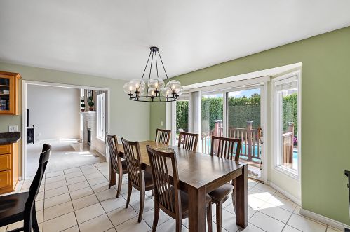 21192 Strawberry Hills Dr, Macomb Township MI 48044-2277 exterior