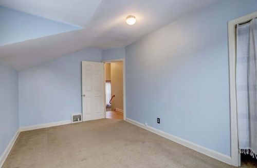 2335 54 St, Milwaukee WI 53219-3352 exterior