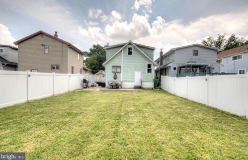 213 5 Ave, Runnemede NJ 08078-1308 exterior