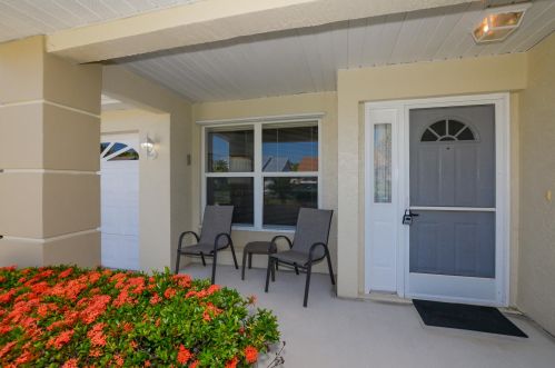 325 Tuscany Ct, Fort Pierce FL 34986-1731 exterior