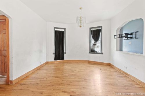 1522 71 Pl, Chicago IL 60629-4340 exterior