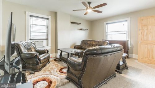 834 Berkeley Ave, Trenton NJ 08618-5320 exterior