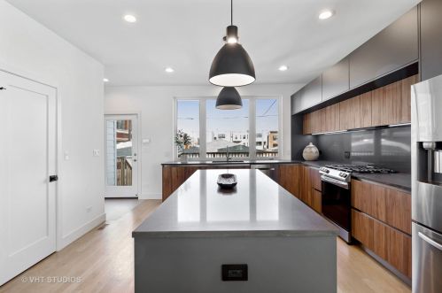 2522 Polk St, Chicago IL 60612-4126 exterior