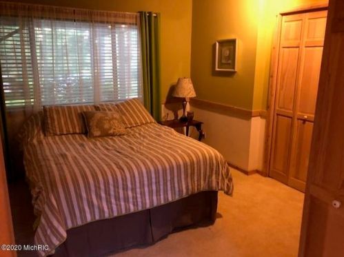 19042 Brandywine Dr, Gobles MI 49055-8691 exterior