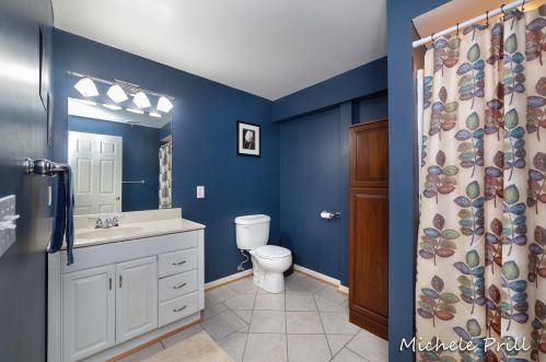 6215 Eagle Rdg Dr, Kalamazoo MI 49004-9627 exterior