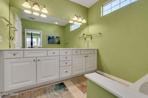 5 Fairforest Ln, Bluffton SC 29909-6181 exterior