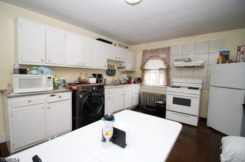 69 Morris St, Dover NJ 07801-4611 exterior