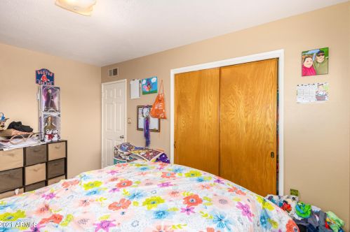 6107 12 Pl, Phoenix AZ 85014-6707 exterior