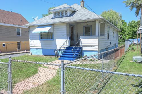 721 Francis St, Joliet, IL 60432-1224