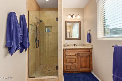 36236 11 Ave, Phoenix AZ 85013-3074 exterior