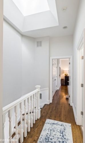 2501 Racine Ave, Chicago IL 60614-2113 exterior