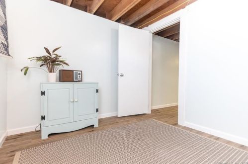 38 Dl Rd, Enfield CT 06082-5139 exterior