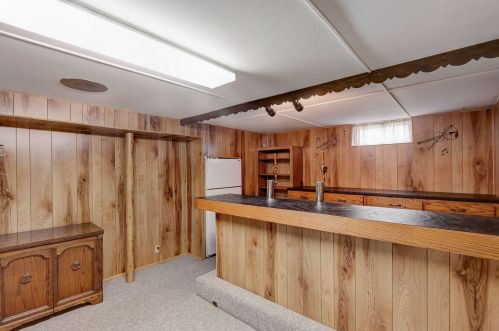 7501 Honey Crk Dr, Milwaukee WI 53221-4062 exterior