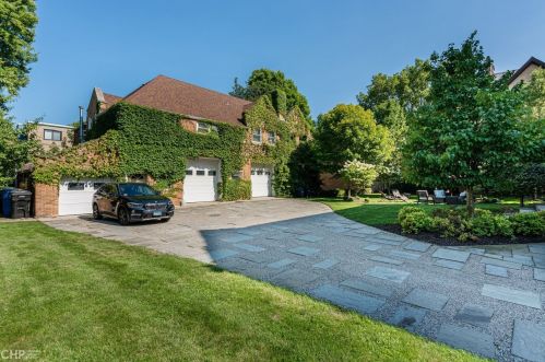 4845 Ellis Ave, Chicago IL 60615-5008 exterior