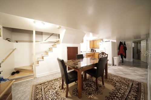 8234 Addison St, Chicago IL 60613-4344 exterior