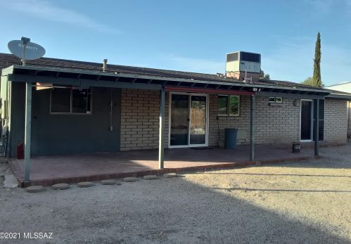3091 Eastview Ave, Tucson AZ 85730-2931 exterior