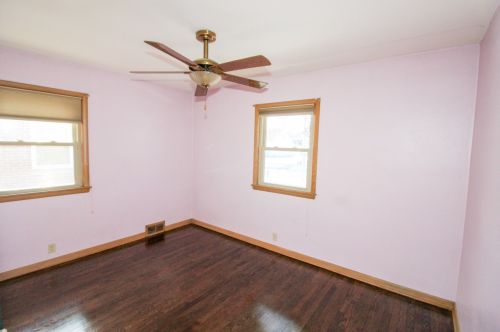 4740 70th St, Milwaukee WI  53218-4849 exterior