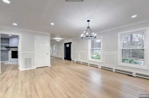 462 Laurel Ln, Kinnelon NJ  07405-3122 exterior