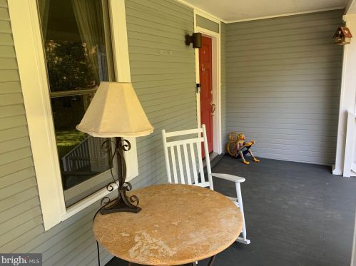 1511 Forest Ln, Mc Lean VA  22101-3315 exterior