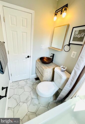 4533 Eads Pl, Washington DC  20019-4764 exterior