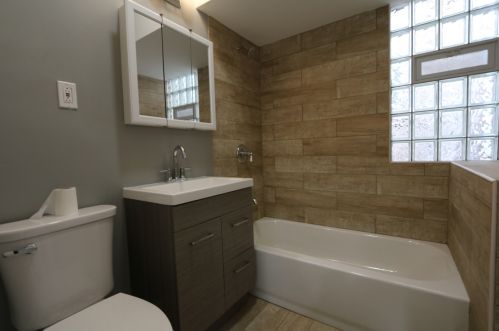 7436 Maryland Ave, Chicago IL  60619-1922 exterior