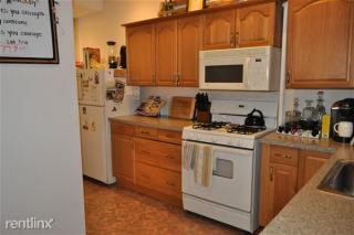 162 Coolidge St, Brookline MA  02446-5859 exterior