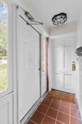 368 Anawanda Ave, Pittsburgh PA  15228-2439 exterior