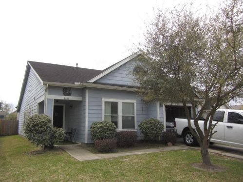 8106 Liberty Point Ln, Humble, TX 77338-6616
