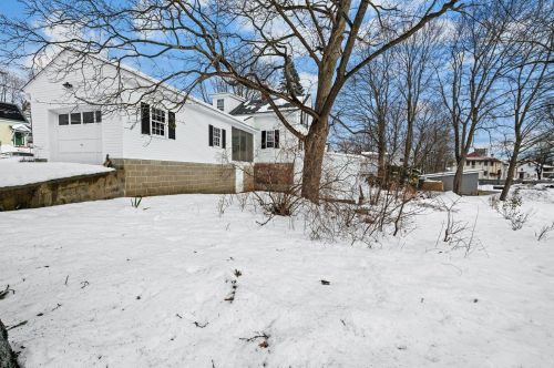 33 Washington St, Concord NH  03301-4341 exterior