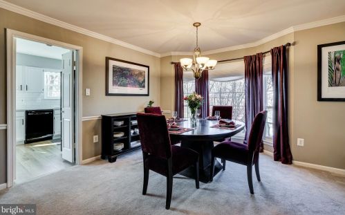 3008 Emerald Chase Dr, Herndon VA 20171-2334 exterior