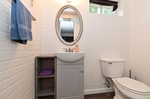 2965 99, Milwaukee WI 53227-3674 exterior