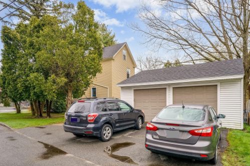 1552 Congress St, Portland ME 04102-3333 exterior