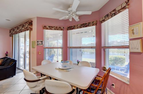 12708 Coral Lk Dr, Boynton Beach FL 33437-4142 exterior