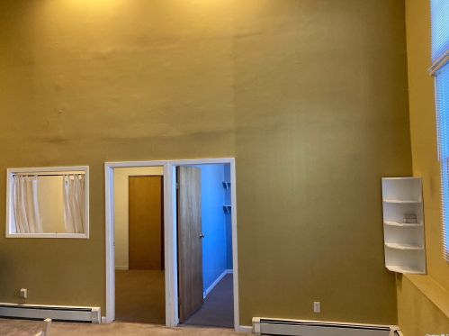 20 Maryland St, Huntington Station NY  11746-6834 exterior